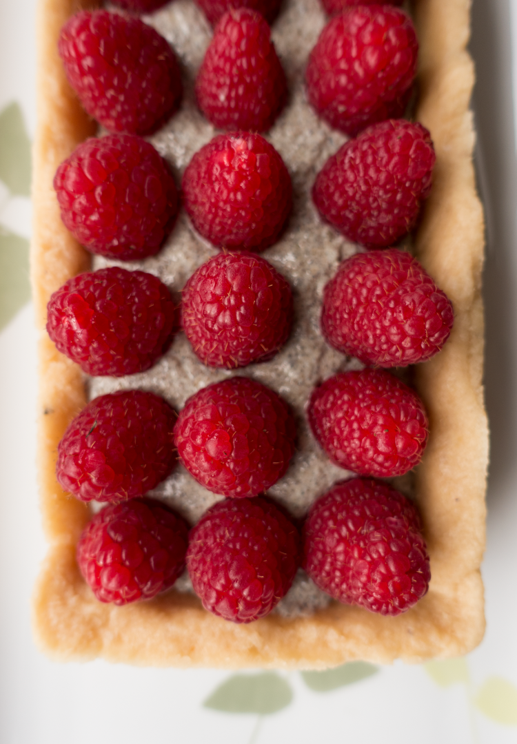 Tarte crue aux framboises et matcha (3/3)