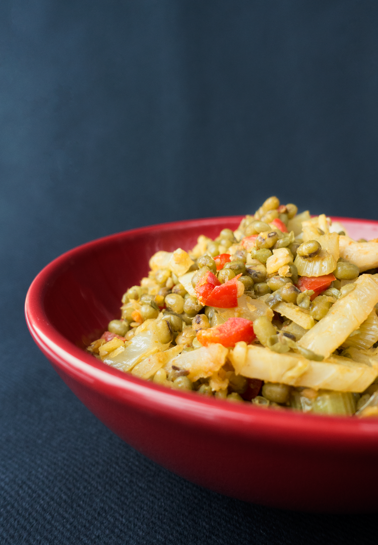 Recette Pousses de haricots mungo poêlées - La cuisine familiale : Un plat,  Une recette