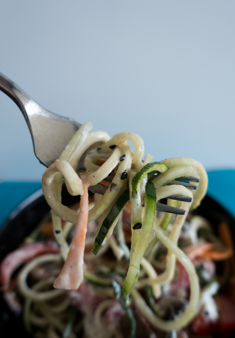 Spaghettis de légumes sauce tahini (3/3)