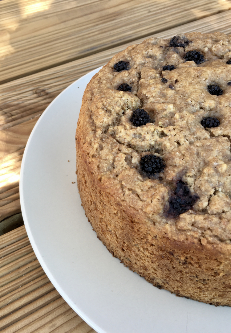 Gâteau au levain aux mûres (2/3)